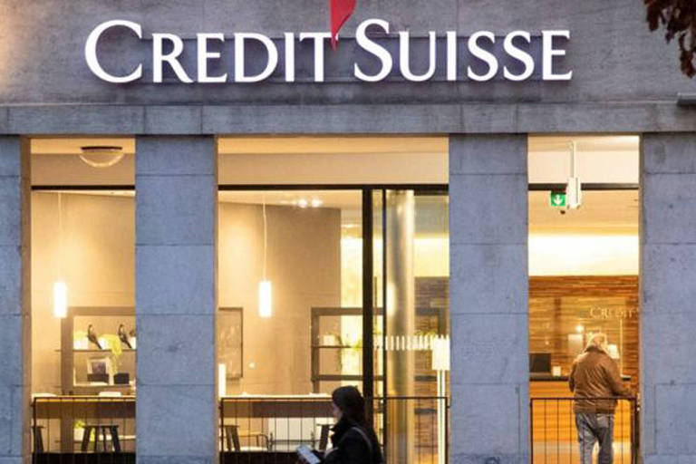 A fuga bilionária de recursos que quase quebrou o Credit Suisse revelada pelo último balanço do banco