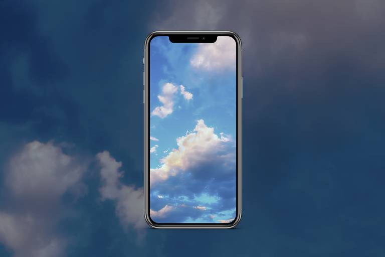 Logo do aplicativo BlueSky mostra celular com céu azul e nuvens brancas