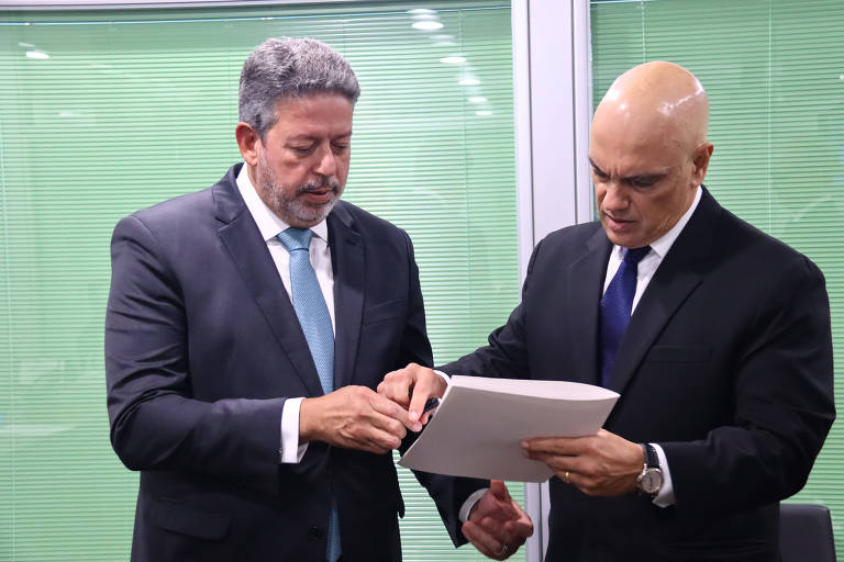 Presidente da Câmara, Arthur Lira (PP-AL), recebe sugestões do presidente do TSE, ministro Alexandre de Moraes