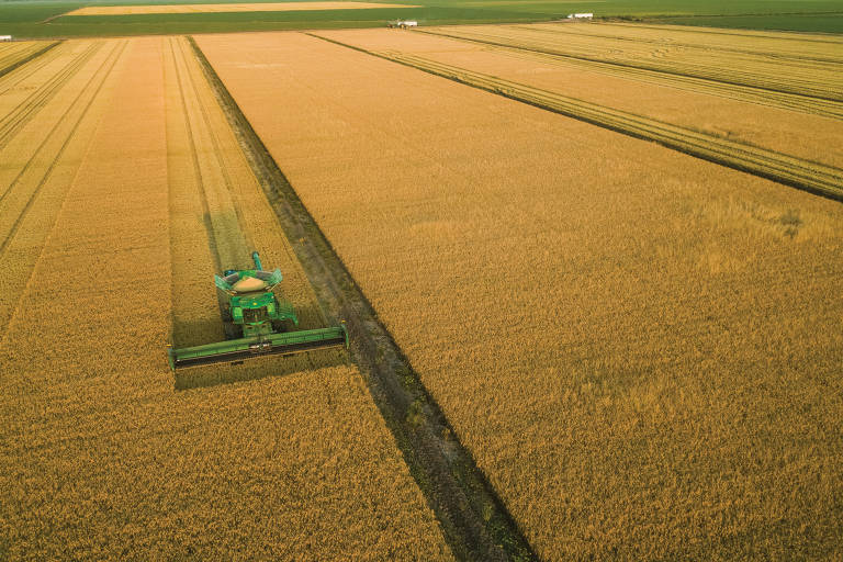 Colheitadeira X9 da John Deere, novidade da montadora para a feira do agronegócio no interior paulista