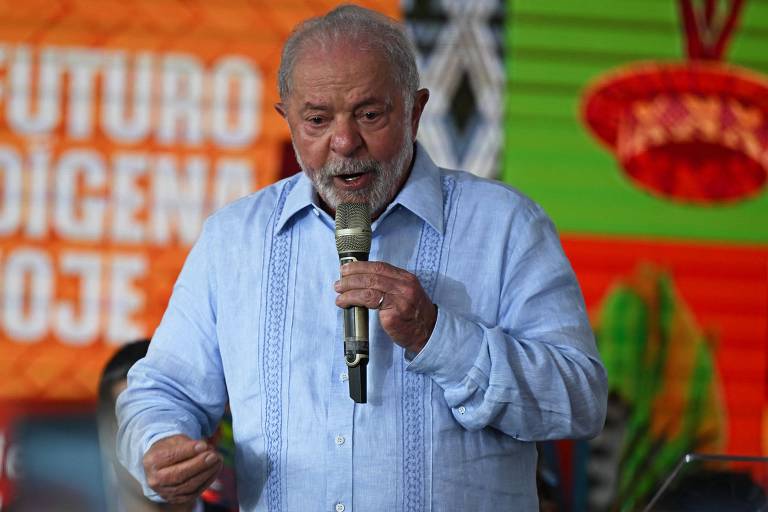 Lula volta a estimular que militância pressione políticos em suas casas
