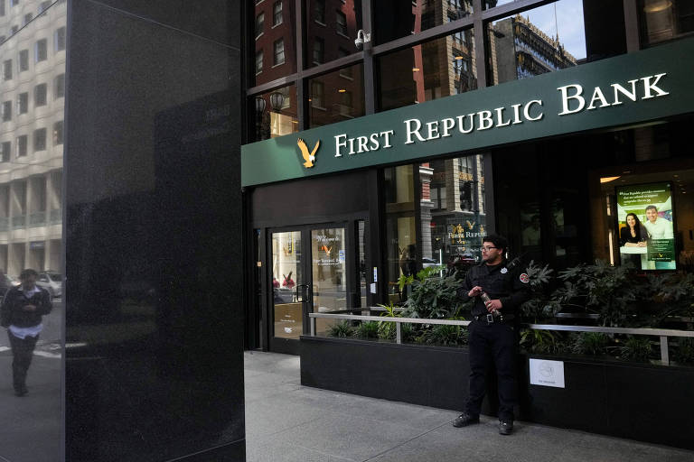 Fachada do First Republic Bank, nos EUA