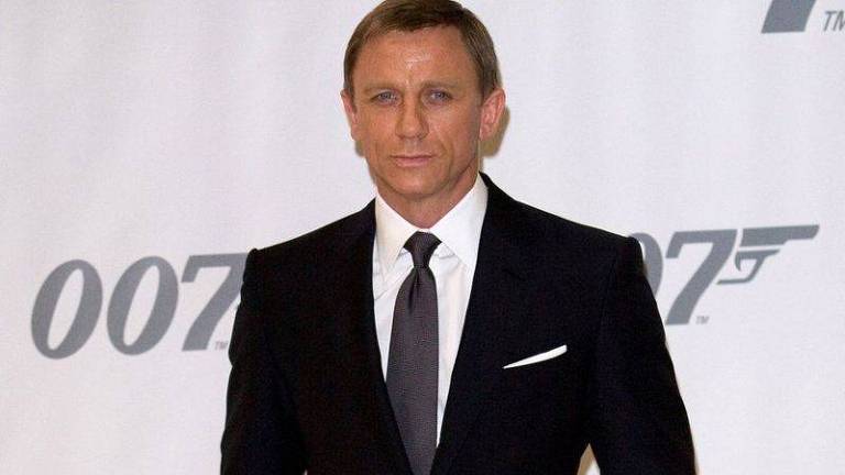 A estrela de James Bond, Daniel Craig, teve que ajudar a reescrever cenas durante a produção de 'Quantum of Solace'