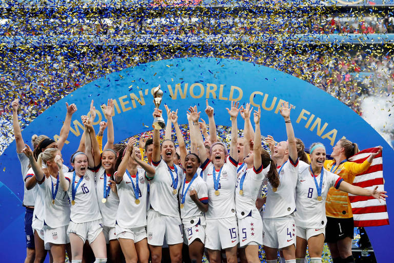 Seleção dos Estados Unidos comemora o título da Copa do Mundo feminina de 2019