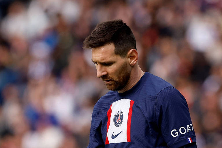 Messi é suspenso pelo Paris Saint-Germain por ausência em treinamento