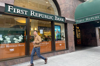 FILE PHOTO: A branch of First Republic Bank is seen
