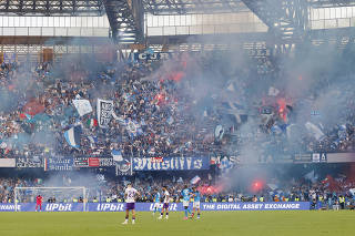 Serie A - Napoli v Fiorentina