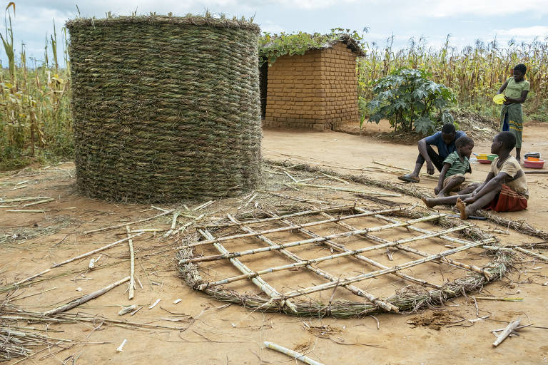 Moradores do Maláui tentam driblar mudanças climáticas para conseguir plantar