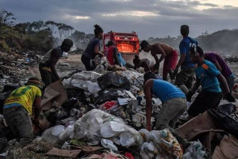 'Meu filho morreu após comer lixo': a tragédia que virou símbolo da miséria na Venezuela