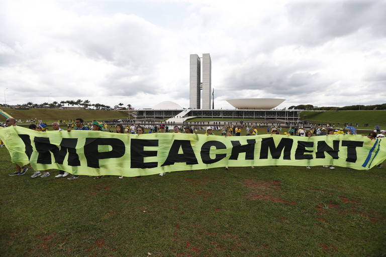 Protesto pediu impeachment da então presidente Dilma Rousseff (PT) em Brasilia, com uma marcha até o Congresso Nacional