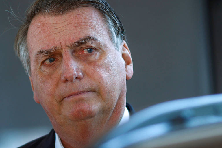 Bolsonaro será intimado novamente pela PF por envio de mensagens golpistas
