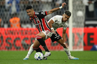 Brasileiro Championship - Corinthians v Sao Paulo