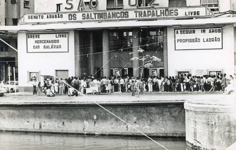 Cena do filme "Retratos Fantasmas", de Kleber Mendonça Filho, exibido no Festival de Cannes de 2023