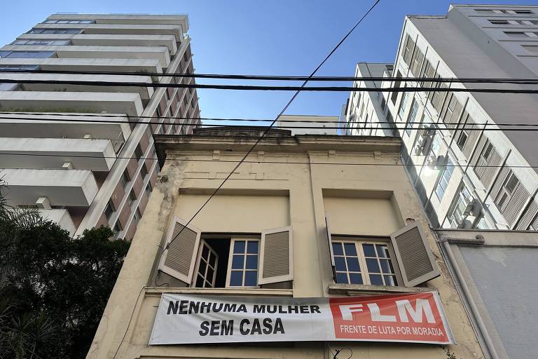 A cidade precisa enfrentar a falta de uso em 590 mil imóveis vazios, que não cumprem a função social de moradia, e superam com folga o déficit na área, estimado em 400 mil unidades; um caminho apontado é a desapropriação de imóveis ociosos