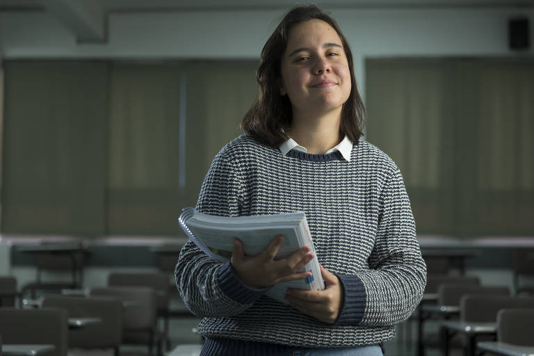 Estudante Ana Beatriz Marques decidiu cursar cinema durante a pandemia