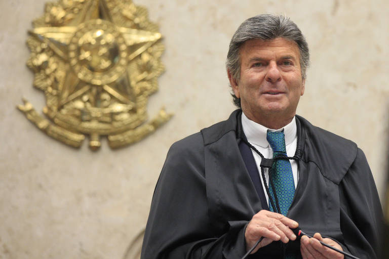 Relator dos processos que tratam do tema, o ministro Luiz Fux suspendeu a implementação do juiz de garantias