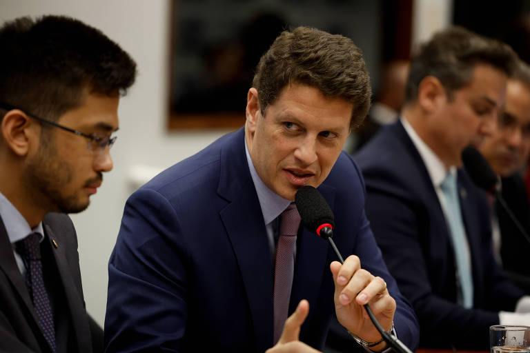 Salles critica Rui Costa e centrão por manobra que deu maioria ao governo na CPI do MST