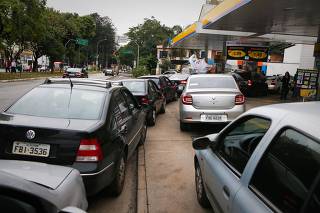 Posto vende combustível livre de impostos em São Paulo