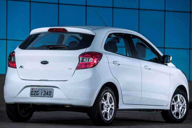 2014 - O Ford Ka eleva o nível de segurança ao trazer controles de tração e de estabilidade na versão SEL equipada com motor 1.0