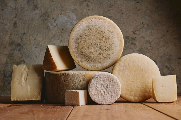 Saiba quais os igredientes obrigatórios no queijo, o frio favorito de paulistanos e cariocas