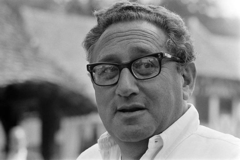 O então secretário de Estado dos EUA, Henry Kissinger, durante período de descanso na França, em 1976