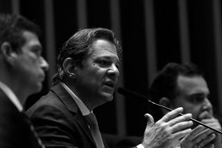O ministro Fernando Haddad, em debate no Senado
