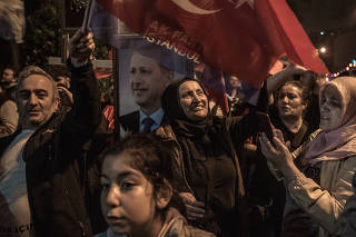 Supporters of President Recep Tayyip Erdogan celebrate his re-election in Istanbul on Sunday, May 28, 2023. (Sergey Ponomarev/The New York Times)