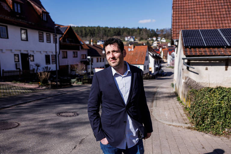 Ryyan Alsheb buscou asilo na Alemanha e se tornou o novo prefeito de Ostelsheim