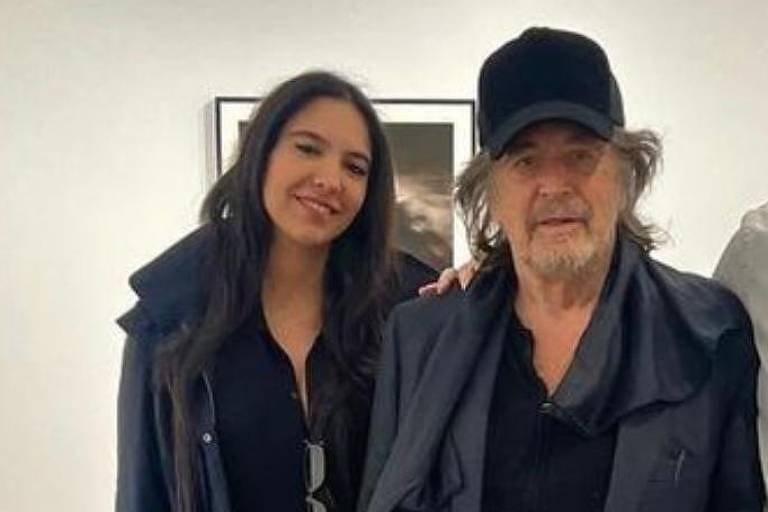 Al Pacino com sua namorada, Noor Alfallah