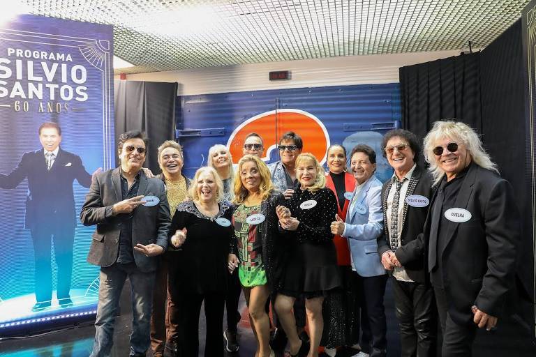 Cantores e cantoras que estiveram na festa de 60 anos do Programa Silvio Santos