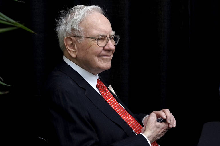 Warren Buffett diz que seu testamento será simples e público