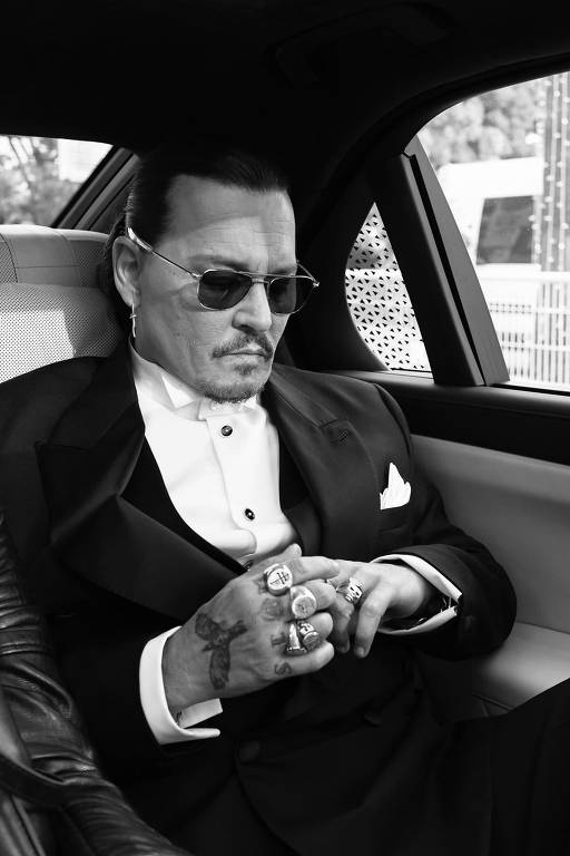 NOVO FILME DE JOHNNY DEPP VAI ESTREAR NA NETFLIX - Onda Oeste 100,3 FM