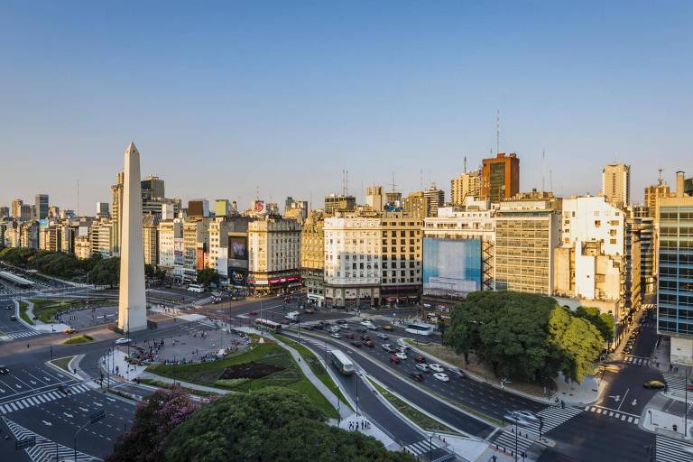 Consumo desenfreado: tática e estratégia contra a inflação na Argentina