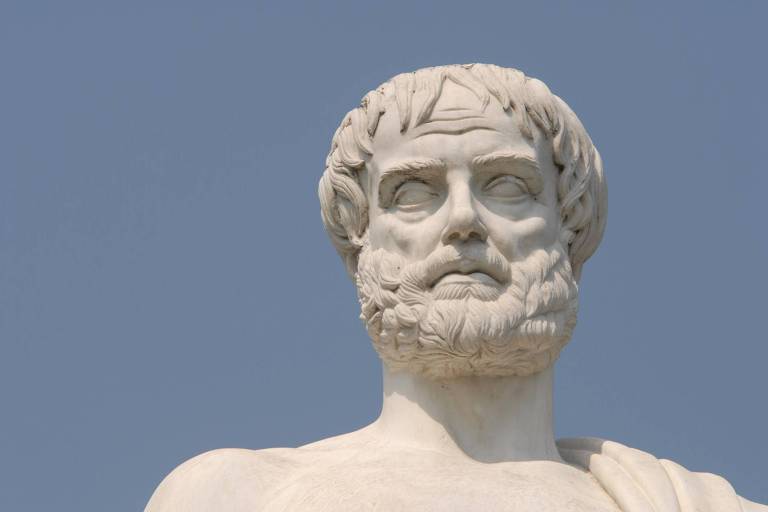 Aristóteles acreditava que todos os corpos se movem em direção ao seu lugar natural
