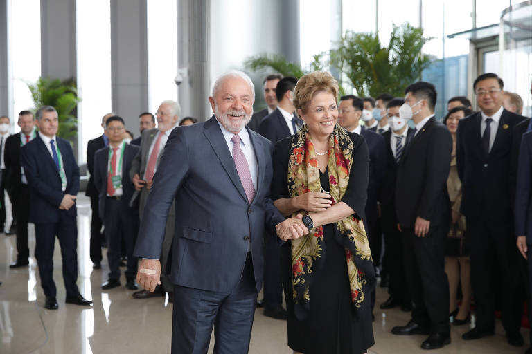 Dilma empresta US$ 1 bilhão do banco do Brics para governo Lula
