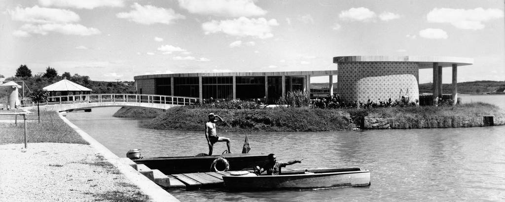 Pampulha Complex in Belo Horizonte, Minas Gerais - Oscar Niemeyer