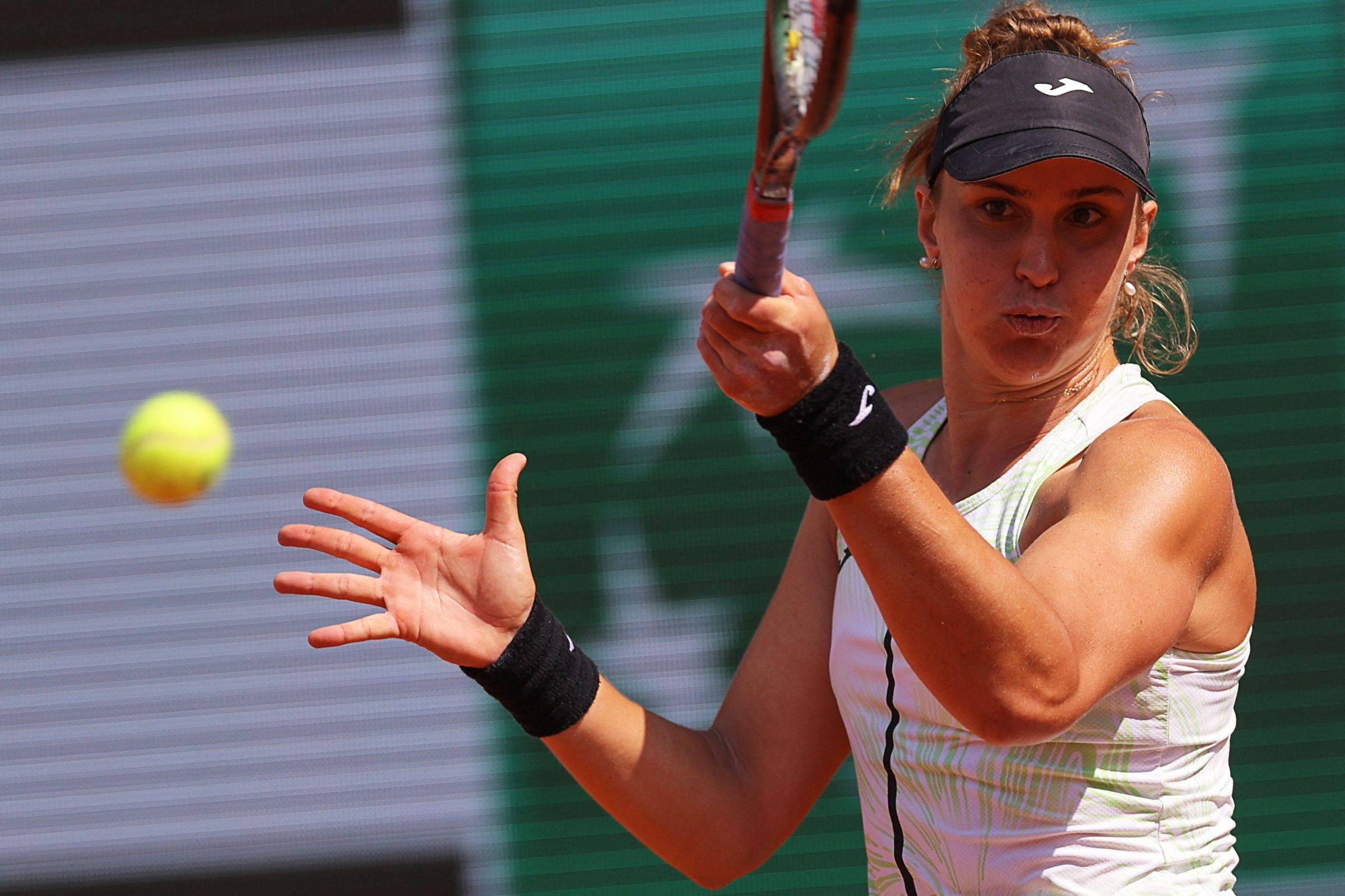 AO VIVO] Acompanhe a semifinal de Roland Garros entre Swiatek x Bia Haddad  em tempo real