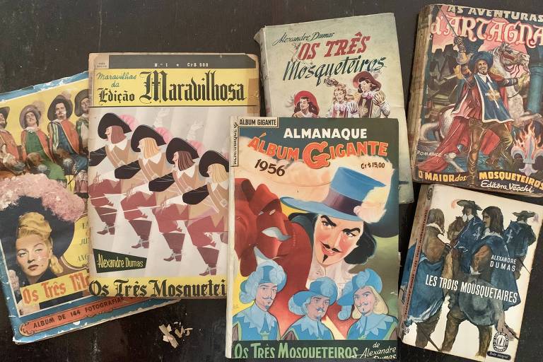 Edições de Os Três Mosqueteiros em livros, revistas e álbum de figurinhas dos anos 50  Heloisa Seixas