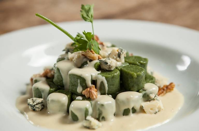 Gnocchi da casa do restaurante Aguzzo