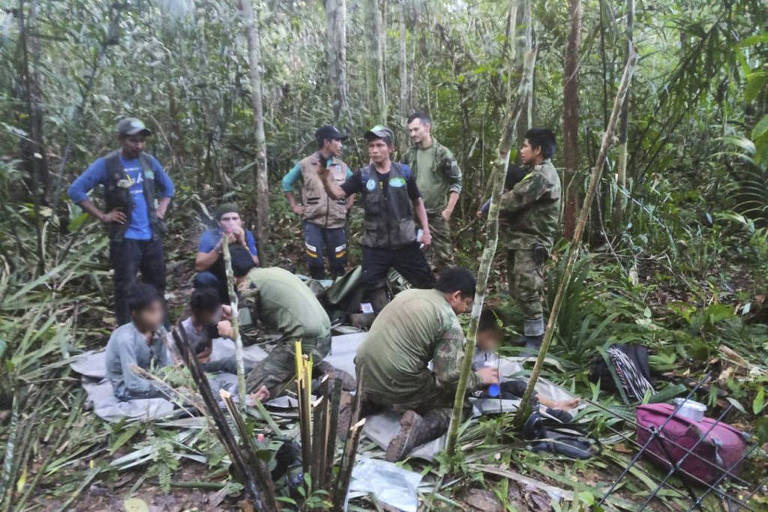 Crianças perdidas na selva colombiana são encontradas após 40 dias