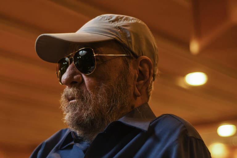 Geraldo Vandré no Hotel Braston, centro de São Paulo