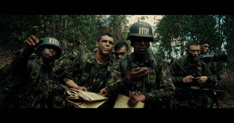 Cena de 'Irmãos por Escolha', documentários sobre cadetes do Exército brasileiro