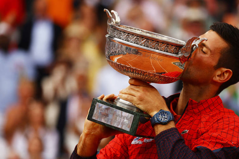 Novak Djokovic ganha a final masculina de Roland Garros e chega ao 23° slam  - Surto Olímpico