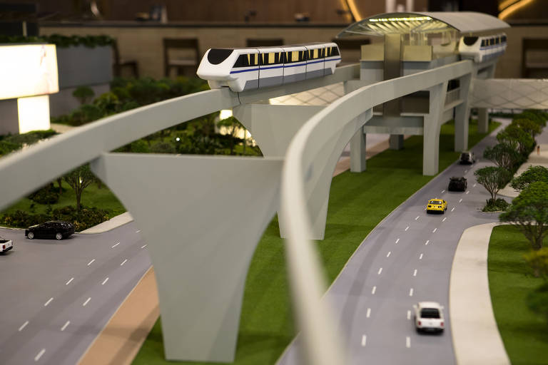 Maquete traz a marginal Pinheiros, que será vizinha ao Parque Global