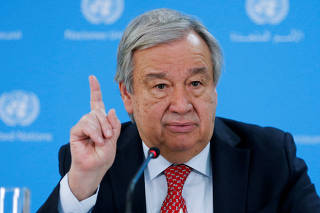 FILE PHOTO: United Nations Secretary-General Antonio Guterres attends a press conference in Nairobi