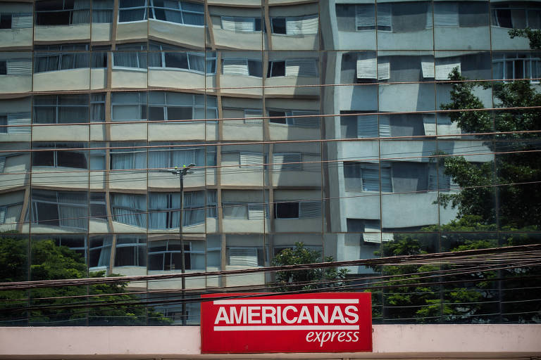 Fachada da Americanas na Rua Henrique Schaumann, em Pinheiros, bairro de São Paulo.