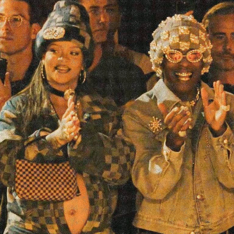Desfile da primeira coleção de Pharrell Williams na Louis Vuitton tem  presença de Anitta, Beyoncé e Rihanna