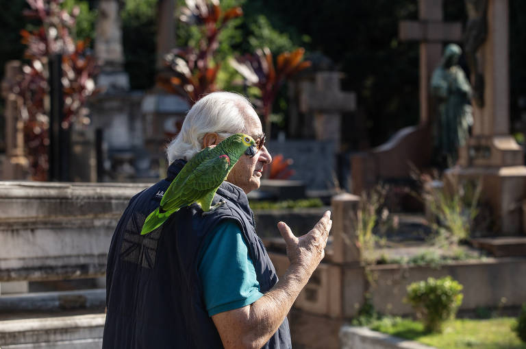 Para Giovanetti, o cemitério da Consolação está em seu pior estado de deterioração