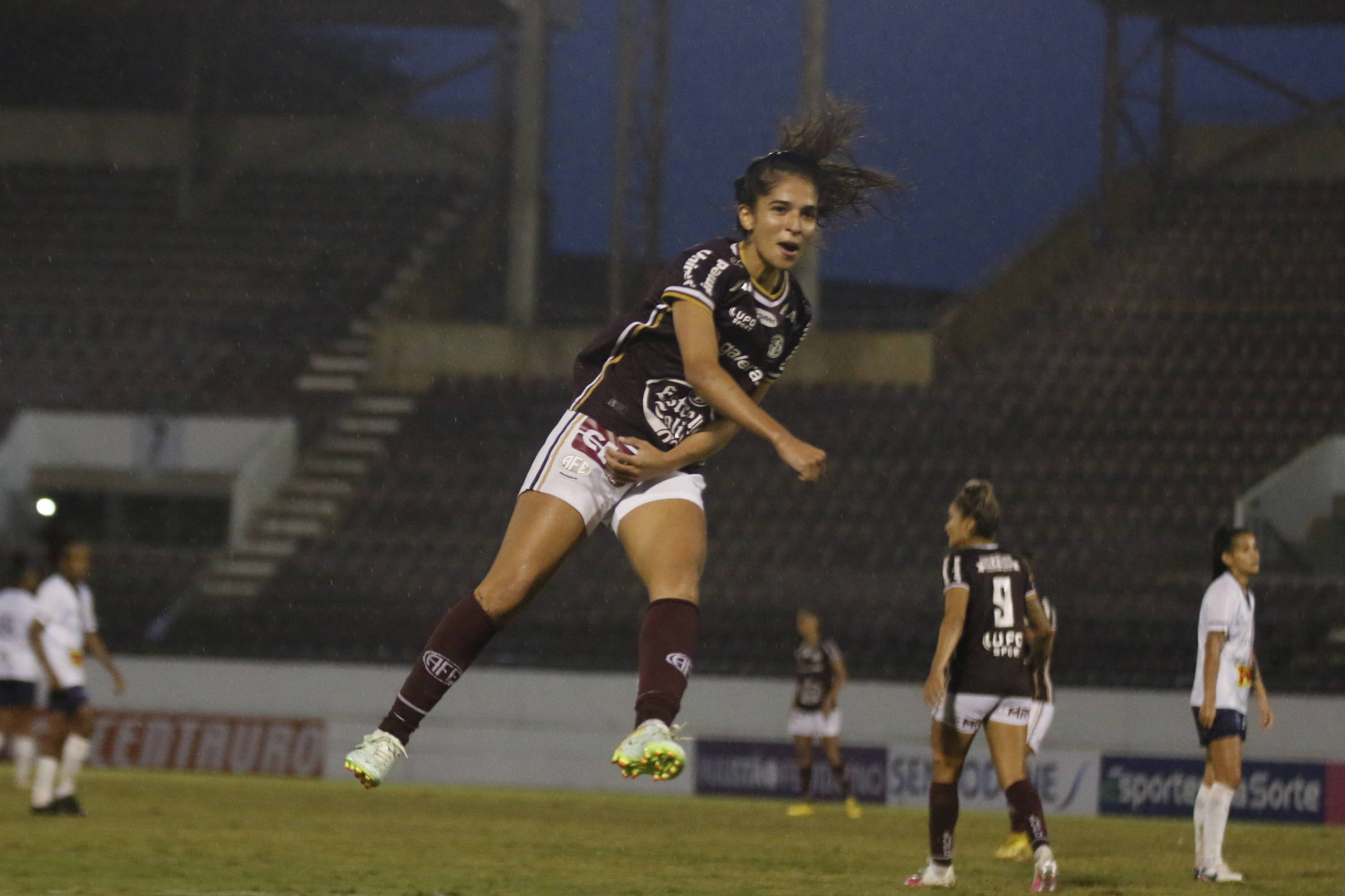Futebol feminino do Corinthians faz história e assegura primeiro tetra  seguido do esporte no clube