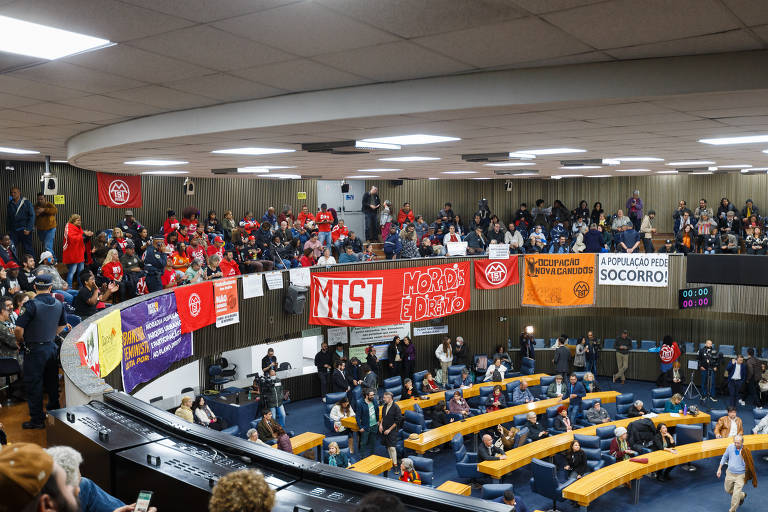 Mudanças aprovadas na primeira de duas votações dos vereadores motivaram protestos entre urbanistas, movimentos de habitação e associações de moradores